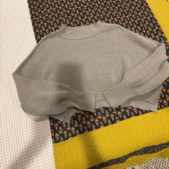 Free People Easy Street cropped pullover small - Picture 8 of 8